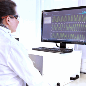 Chronic cardiotoxicity assay using VOLTA