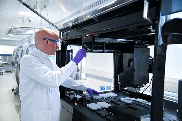 High-throughput screening at Metrion using Qube